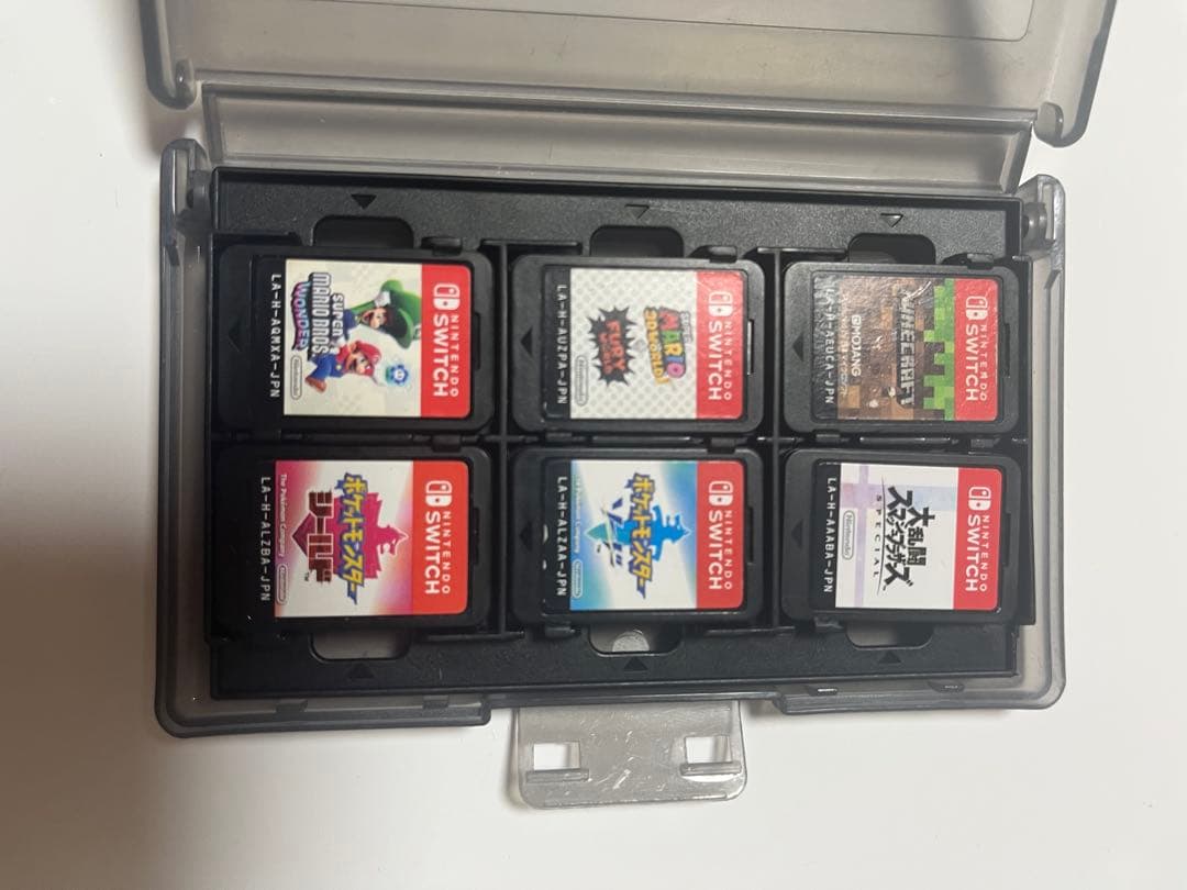 Nintendo Switch Lite イエローカセット付き