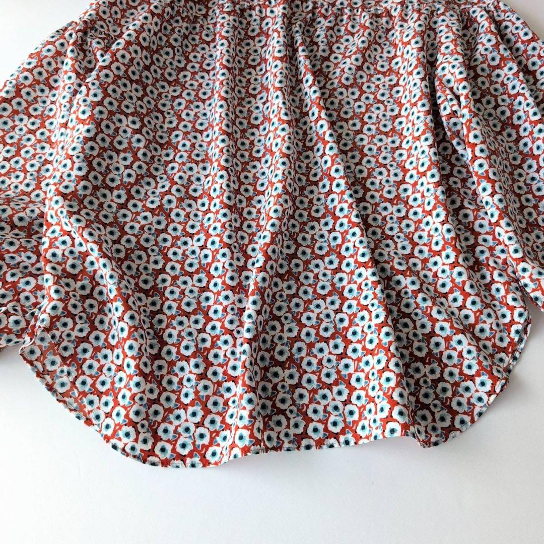 極美品トゥモローランド　総柄ブラウス　ボリューム袖36 ポリエステル