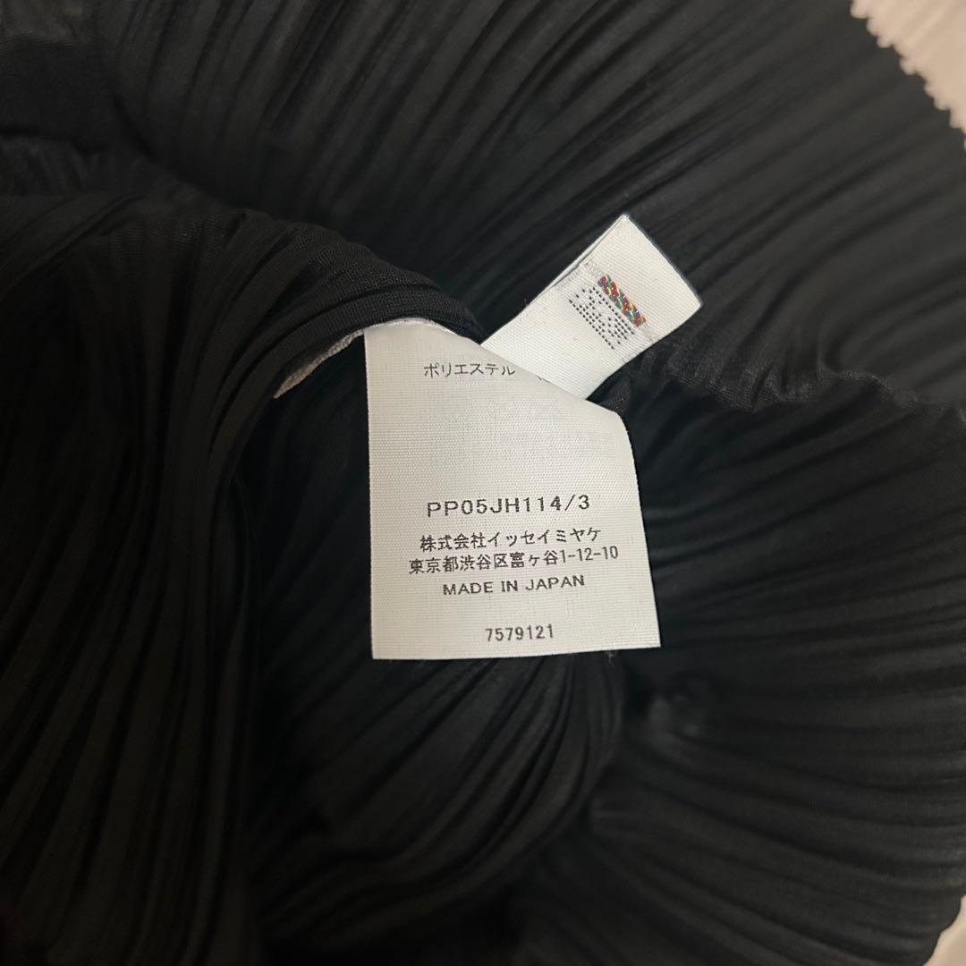 PLEATS PLEASE ISSEY MIYAKE BASICS ブラック