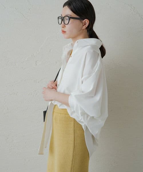新品　LOUNGEDRESS サテンBIGシャツ