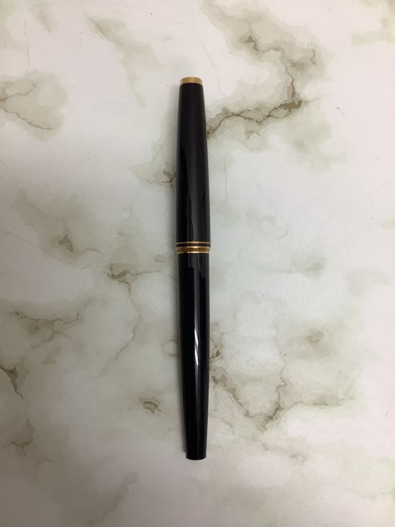 ジ*ン様 美品　14金　MONTBLANC モンブラン 221 F 14K 58