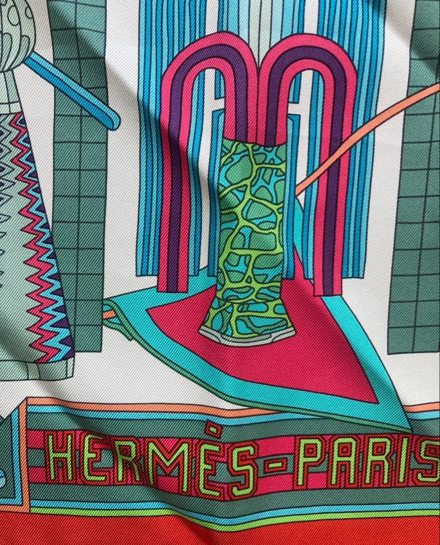 【最終価格】Hermès Les Trophées エルメス スカーフ　カレ90