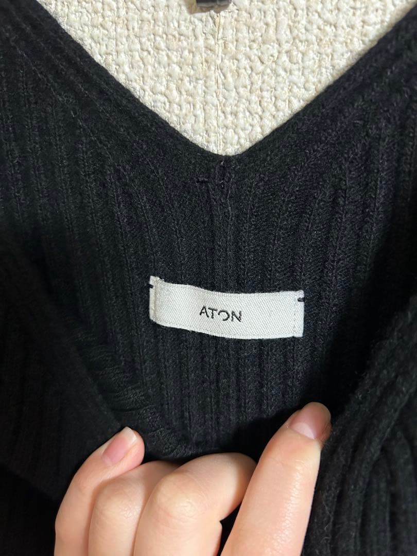 ATON エイトン　カシミヤシルク　ノースリーブ　ニットワンピース