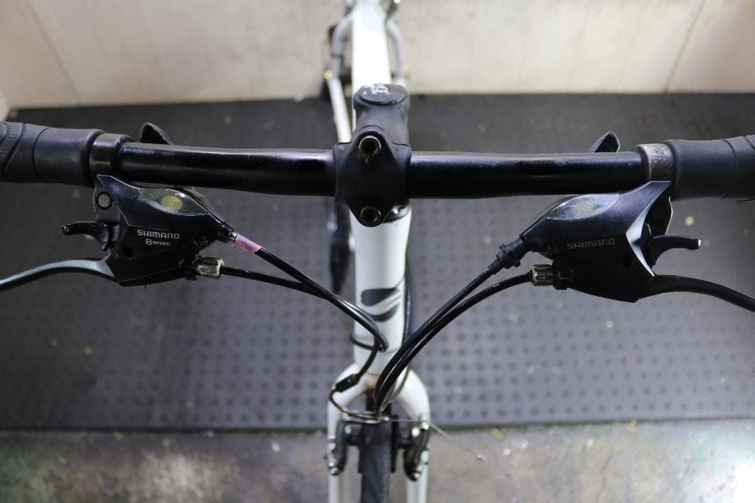 GIANT ESCAPE R3 700C アルミ 24速 500mm 白クロス