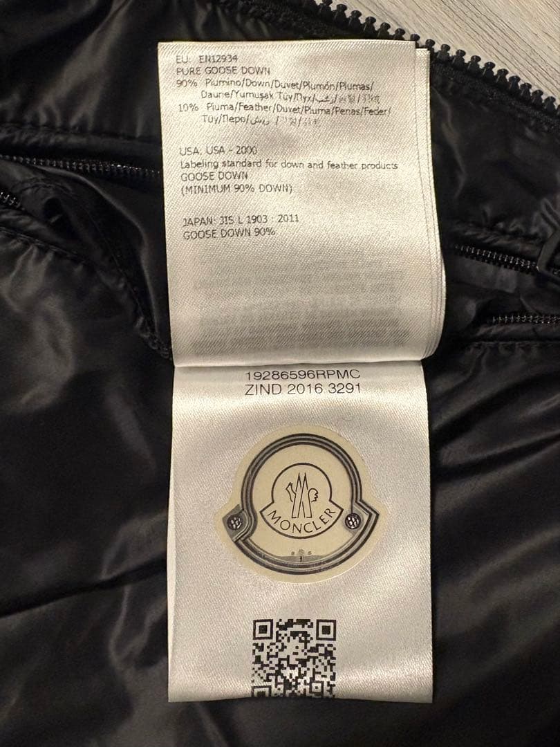 【美品】MONCLER モンクレール ダウンベスト　サイズ XXL　黒 6