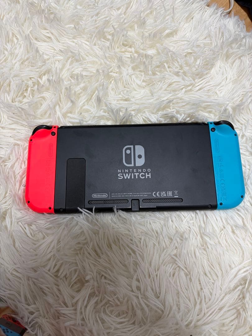 ニンテンドー　スイッチ　美品