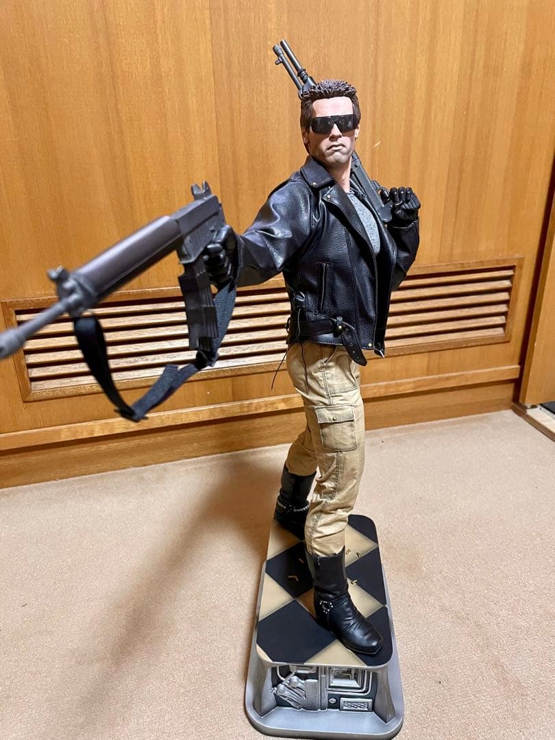 【アニキ】サイドショウ T-800 ターミネーター プレミアムフォーマット