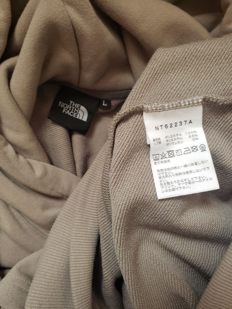 THE NORTH FACE メッセージロコ゚フーディ