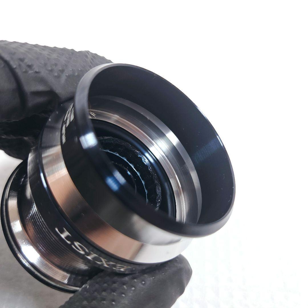 【極美品】DAIWA 18 EXIST FCLT2500S-C 純正スプール