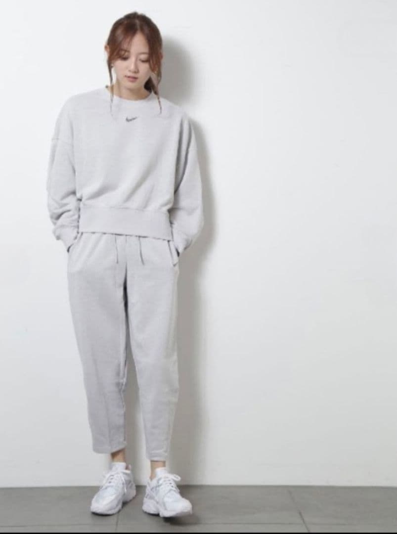 上下ウィメンズS【NIKE】エッセンシャルフリース クルーパンツ セットアップ