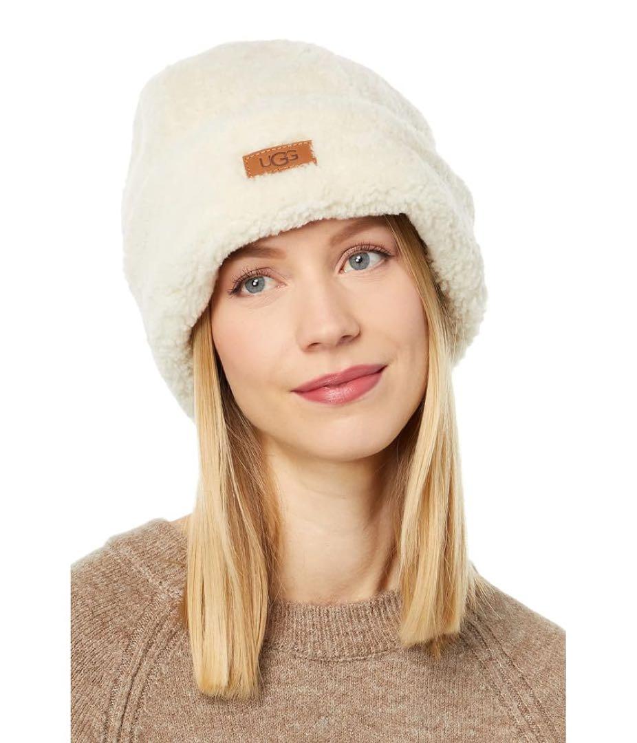 【未使用】UGG CURLY SHEEPSKIN CUFF HAT