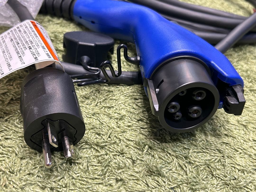 トヨタ／レクサス純正ＰＨＶ　充電ケーブル 3点セット　未使用品