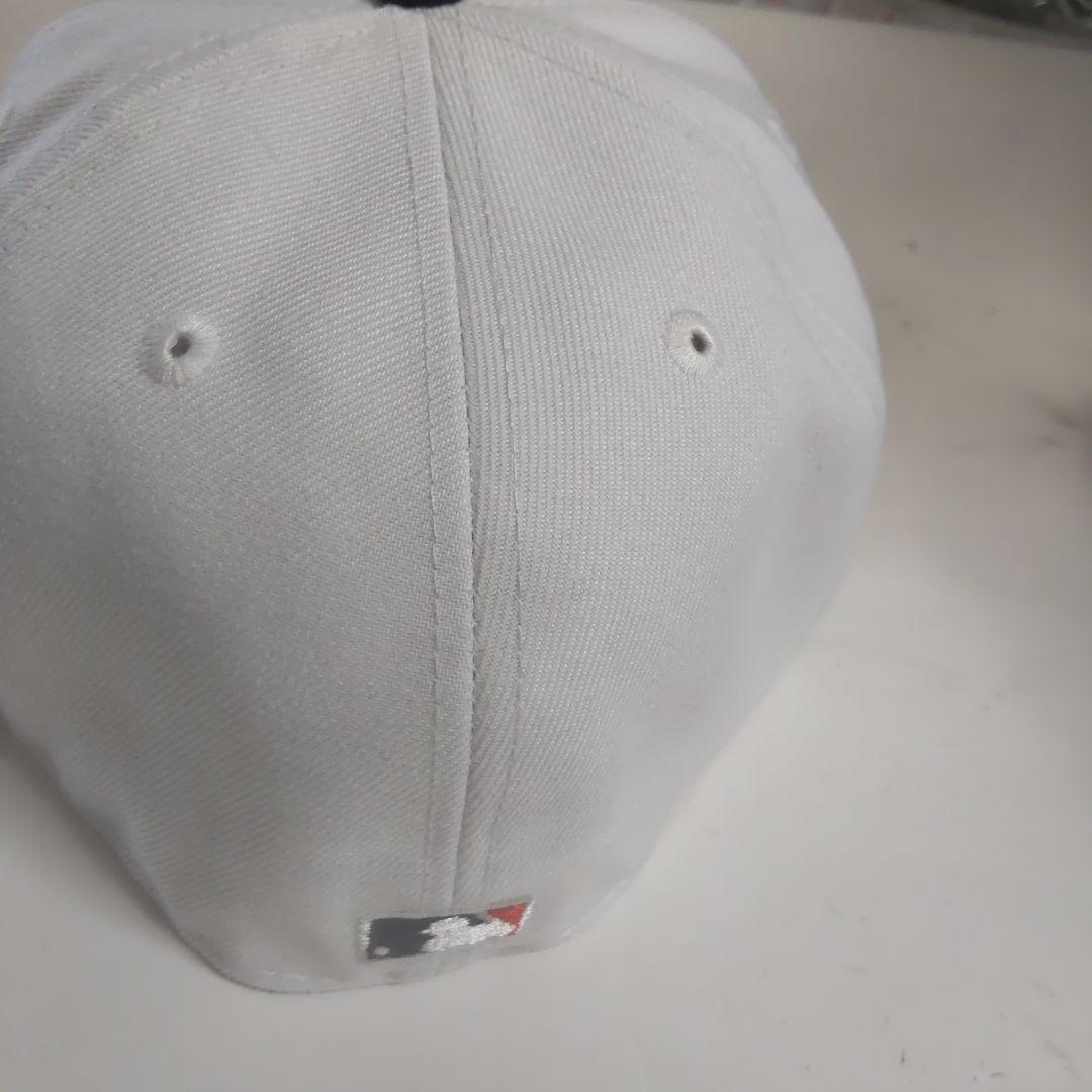 New Era 59FIFTY インディアンズ キャップ 7 3/8ツバネイビー