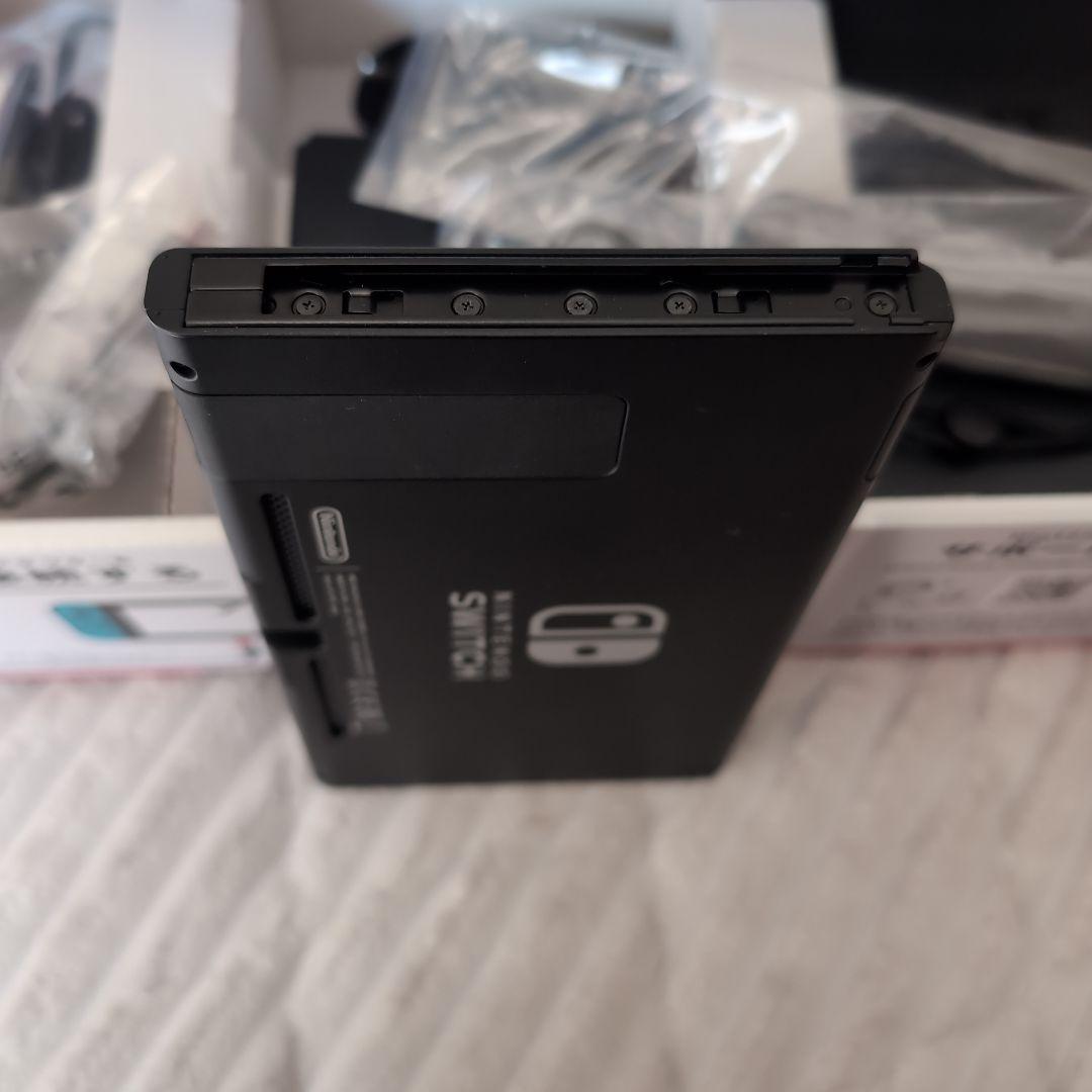 Nintendo Switch 一式　ニンテンドースイッチ　ピカチュウポーチ
