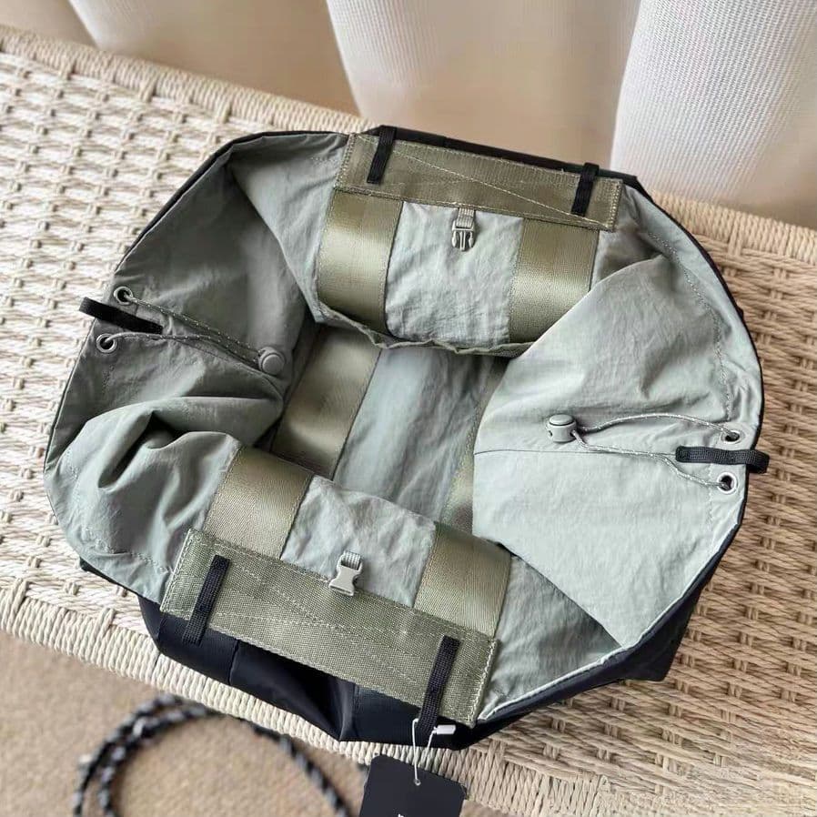 Topologie 超大 30L トートバッグ 男女兼用防水 両面トートバッグ