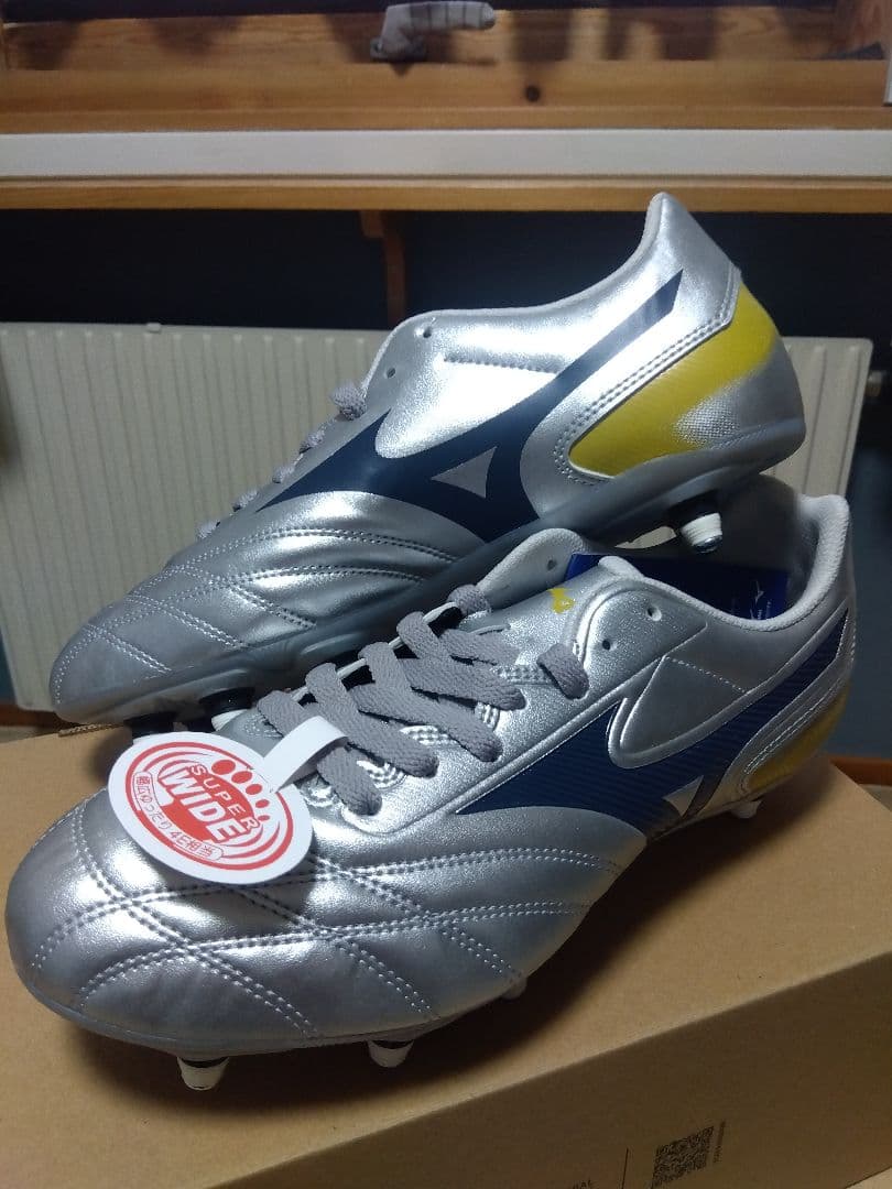ラグビースパイク／ミズノ／28.0／シルバー／R1GA250104／新品