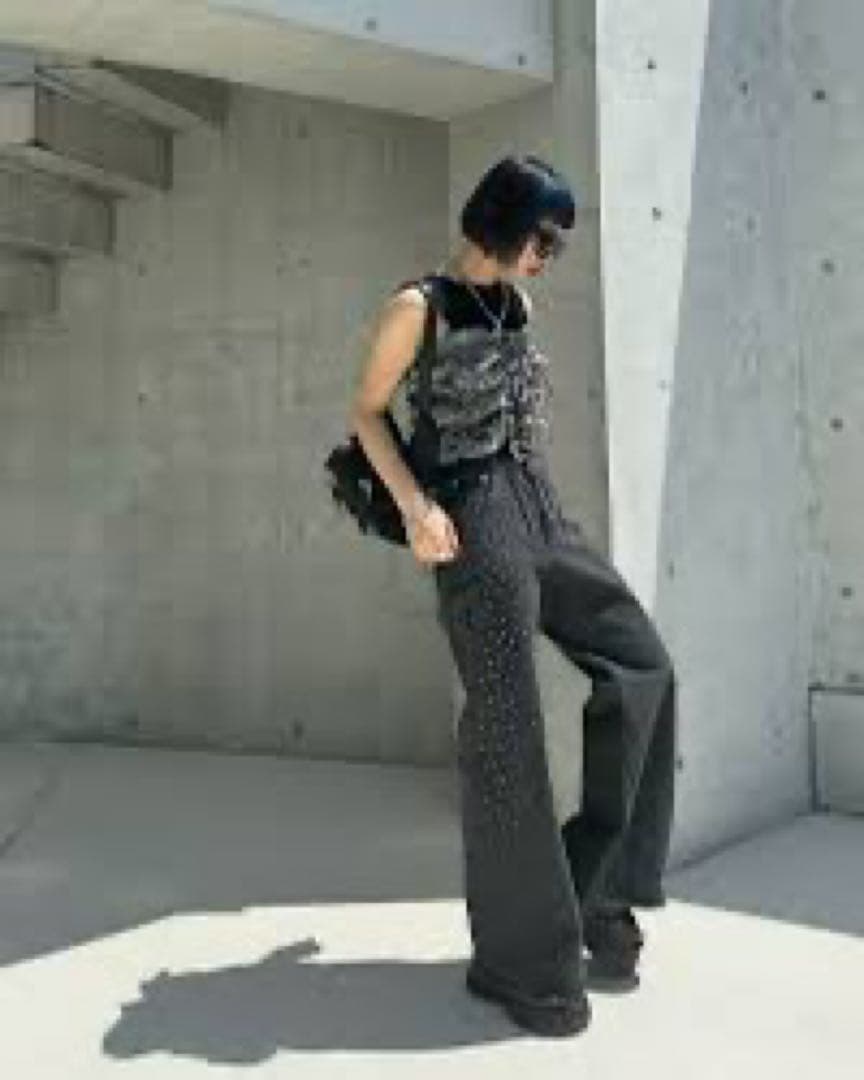 タグ付き　PAGEBOY hinechi ひねち　グロッシー　ビスチェ　シルバー