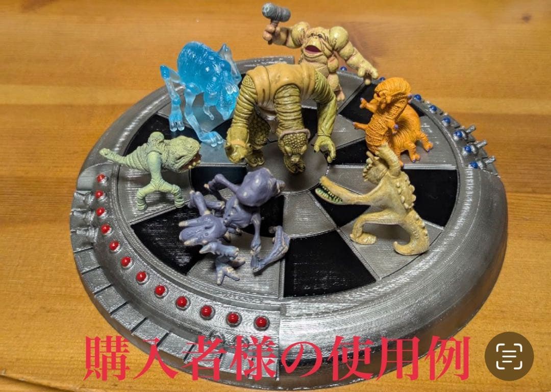 スターウォーズ　デジャリックホロチェス　用テーブル　ガチャサイズ