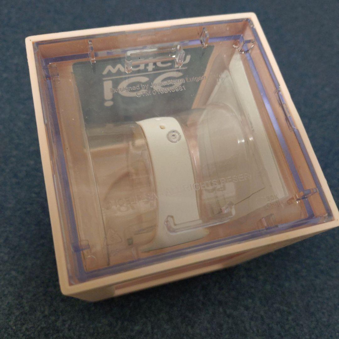 PAUL & JOE ice watch クリザンテームモデル