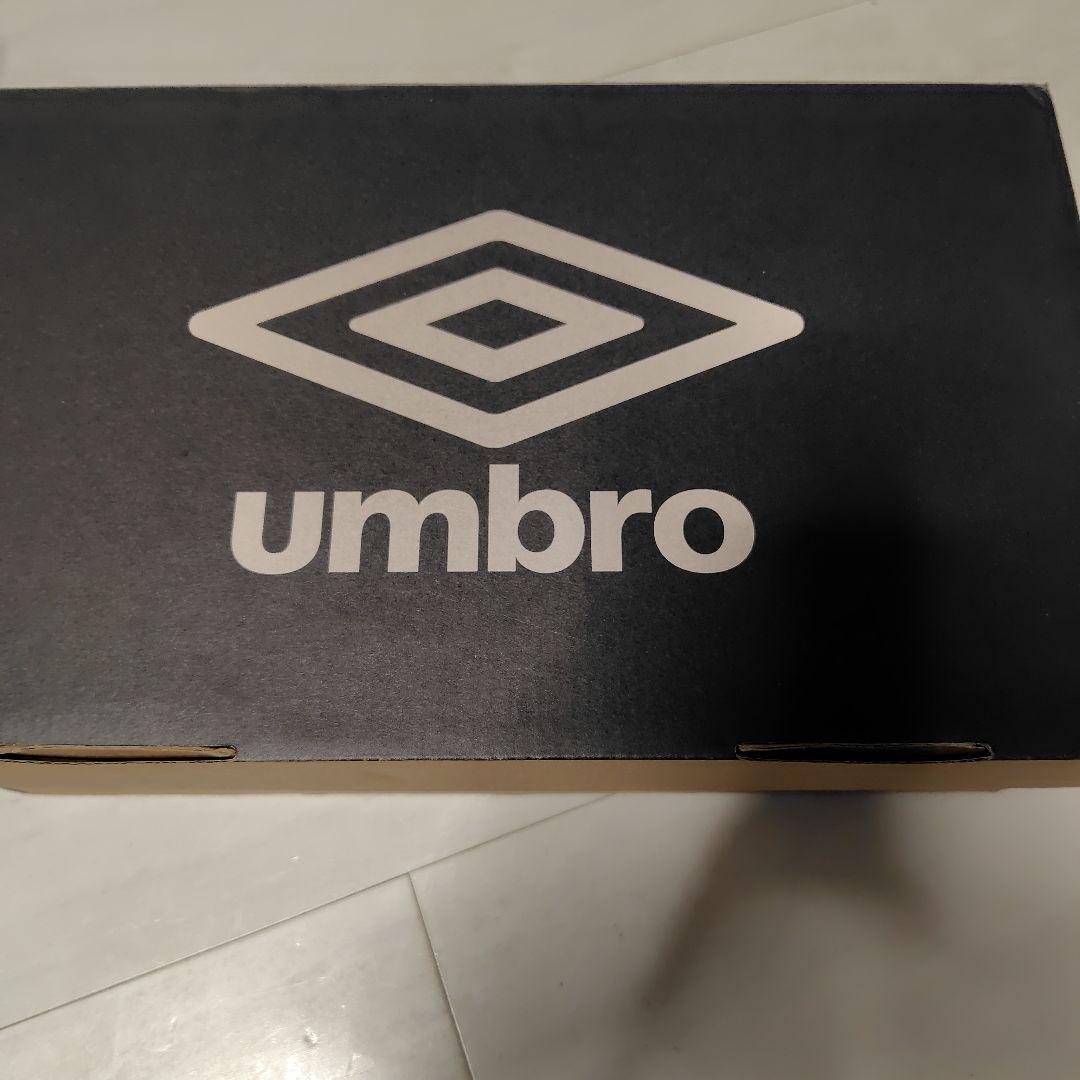 サッカーセット　umbroシューズ　すね当て　ナイキソックス