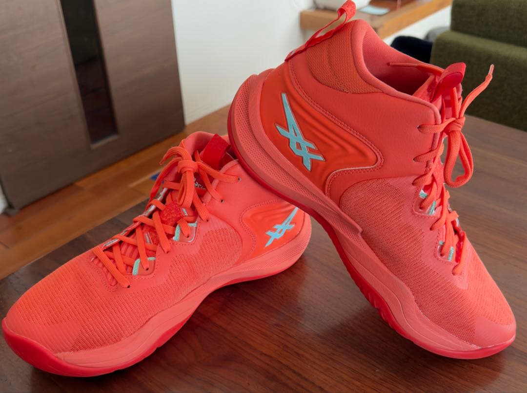 asics NOVA SURGE 3 28.5cm ノバサージ3