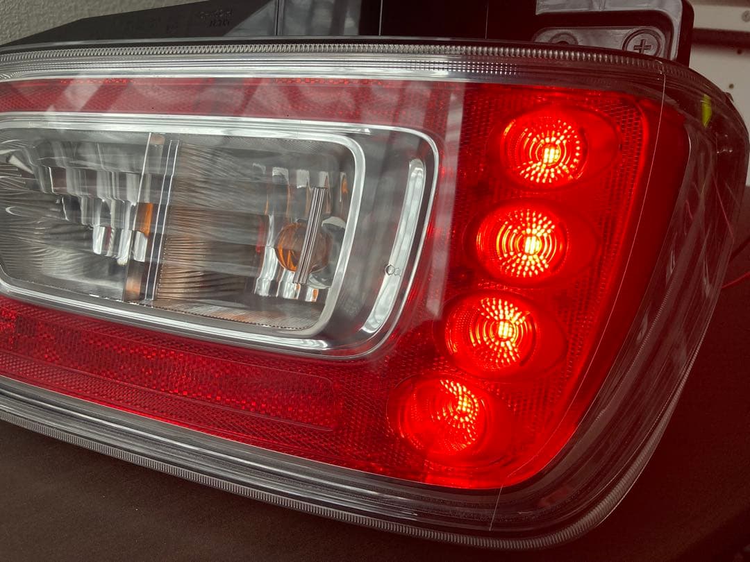 ワゴンR(MH55S) 右テールランプ