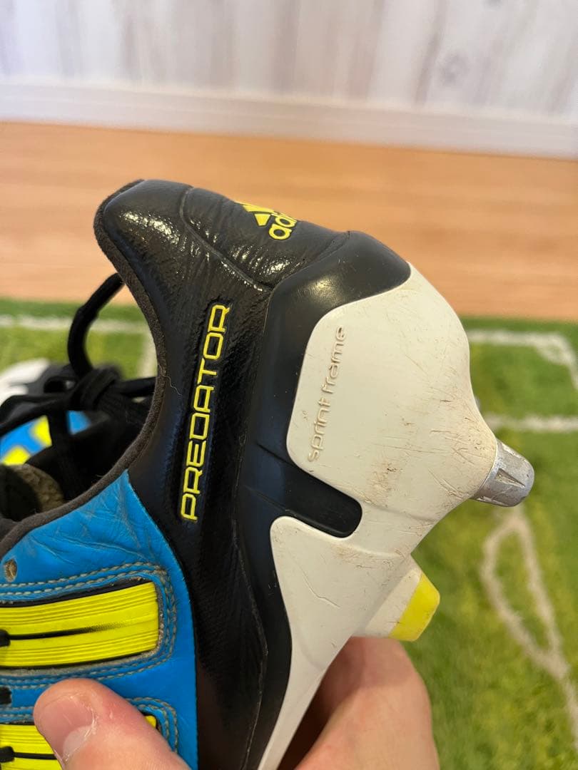激レア サッカー スパイク アディダス プレデターアディパワー SG
