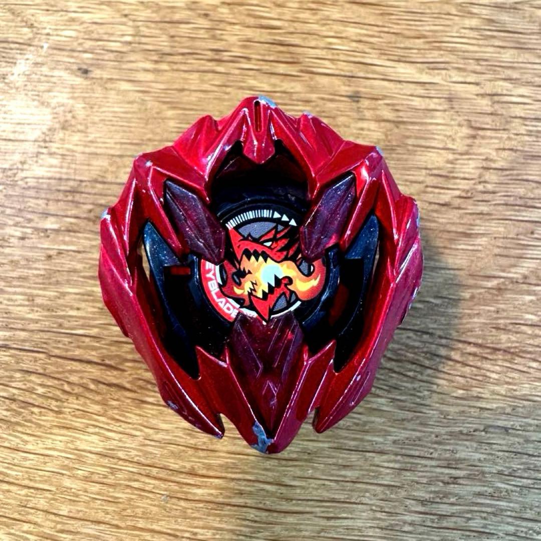ベイブレードX　ドランバスター　メタルコートレッド