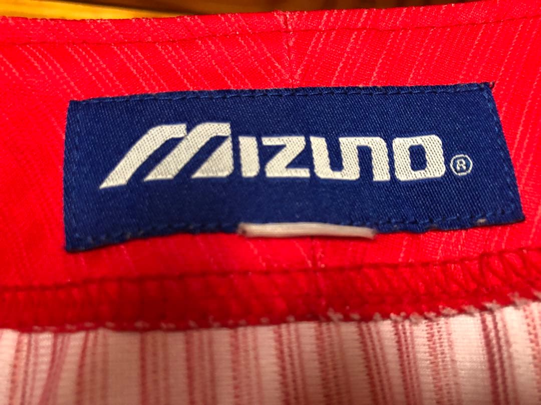 Mizuno Carp ユニフォーム唐辛子モチーフ/背番号 33