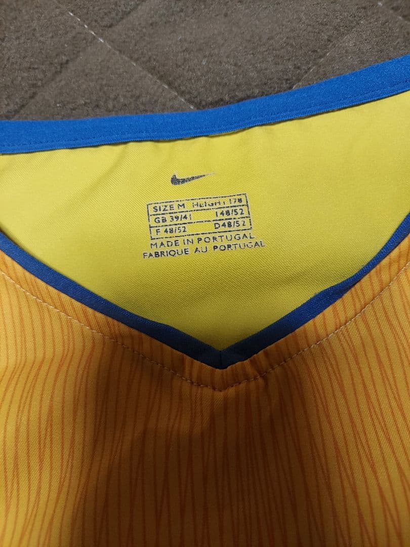 Nike インテル・ミラノ イエローカラー Mサイズ シャツ