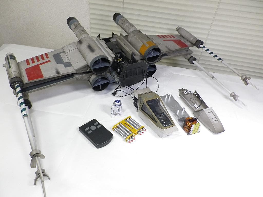 デアゴスティーニ　スター・ウォーズ Xウイング　1/18　X-wing