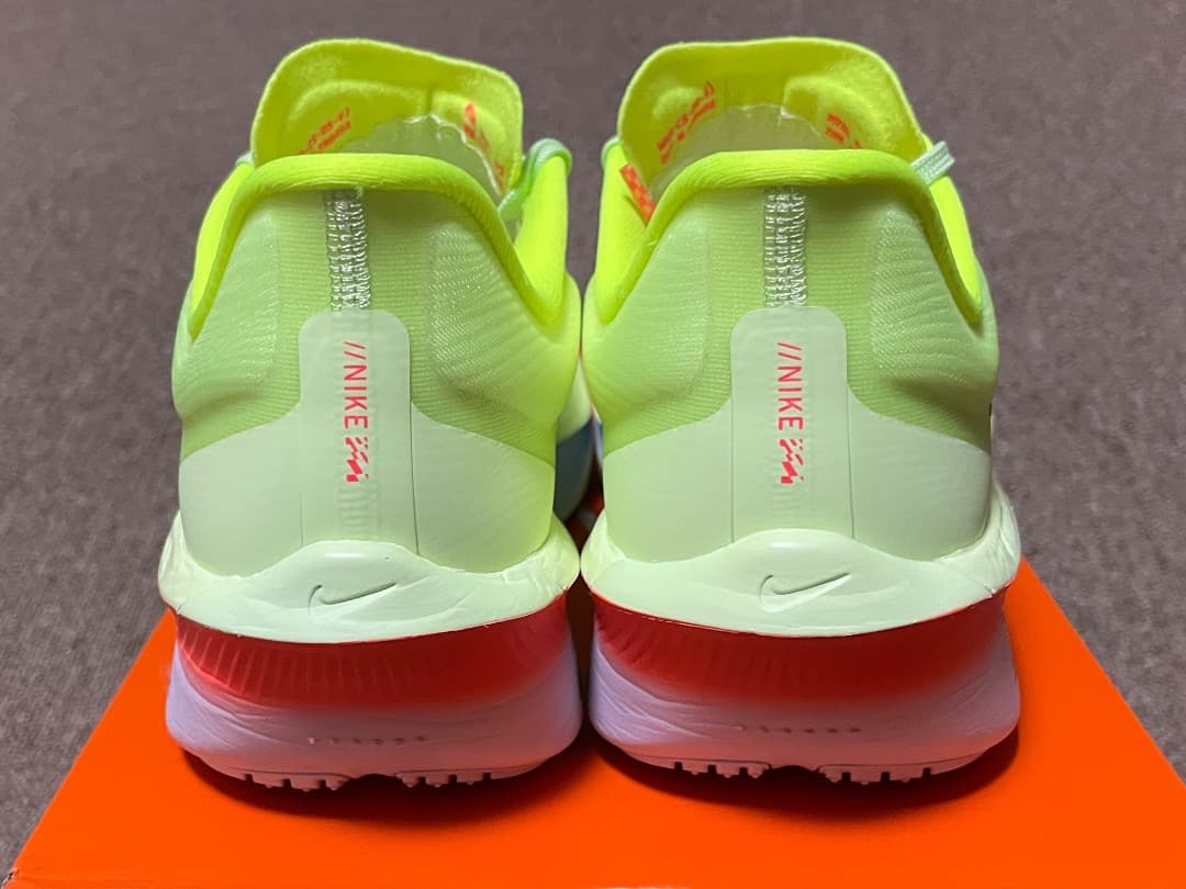 【美品】NIKE ズームフライ6 24.5cm