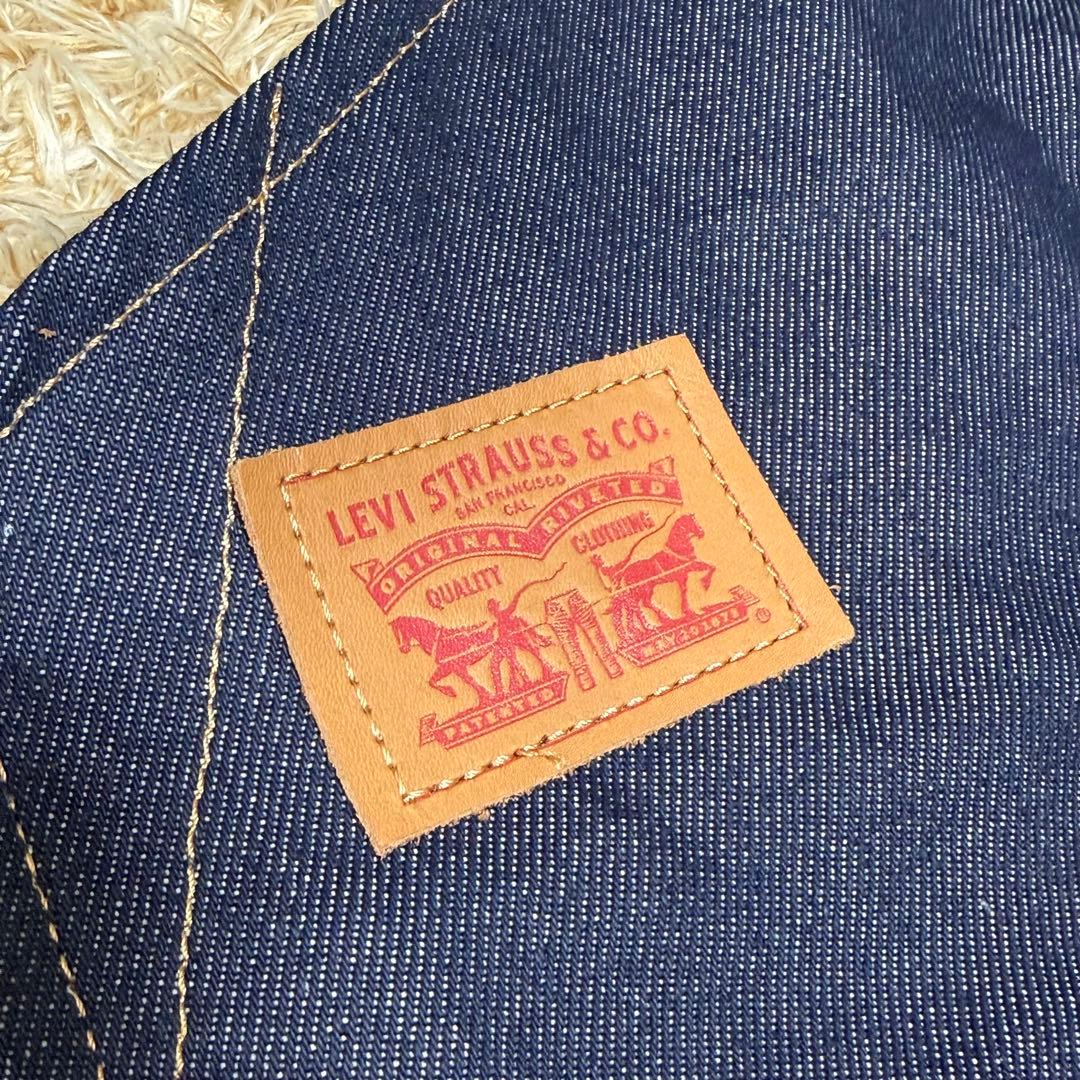 Levi's デニムエプロン
