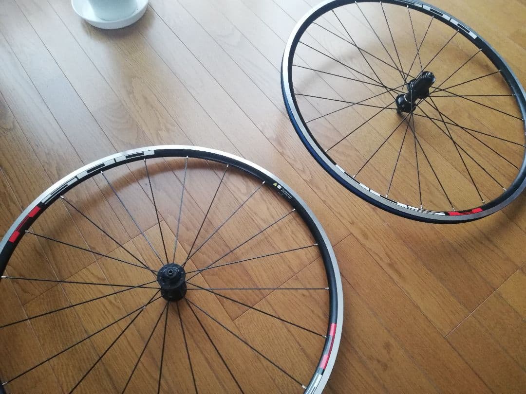 未使用 シマノ Shimano 完組ホイール WH-R501 前後セット