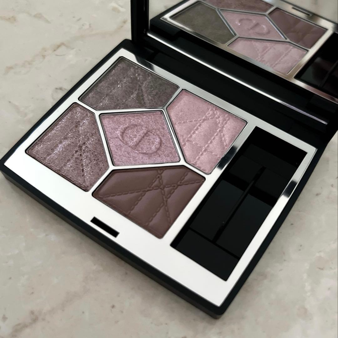 DIOR 2026限定アイシャドウ ディオールショウサンククルール855