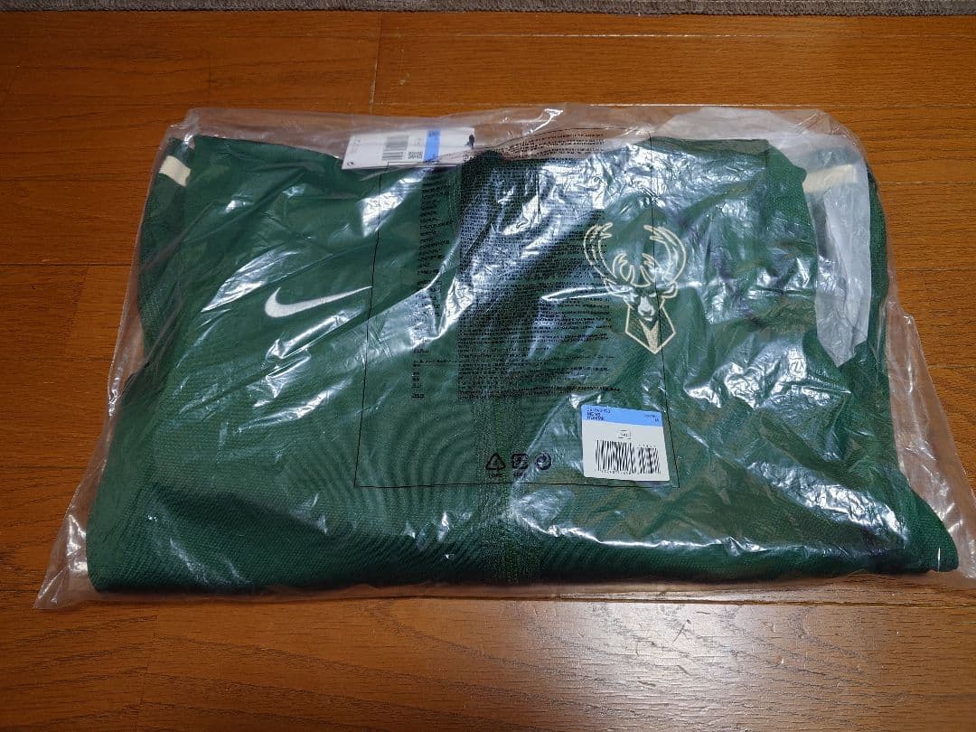 NBA バックス シティエディション フルジップパーカー M　アメリカ輸入品