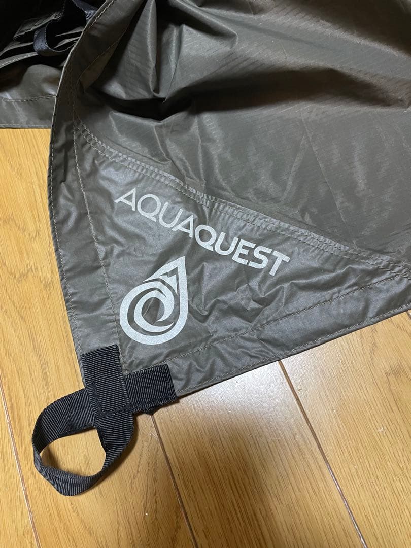 AQUAQUEST タープ　3 x 2 m オリーブ
