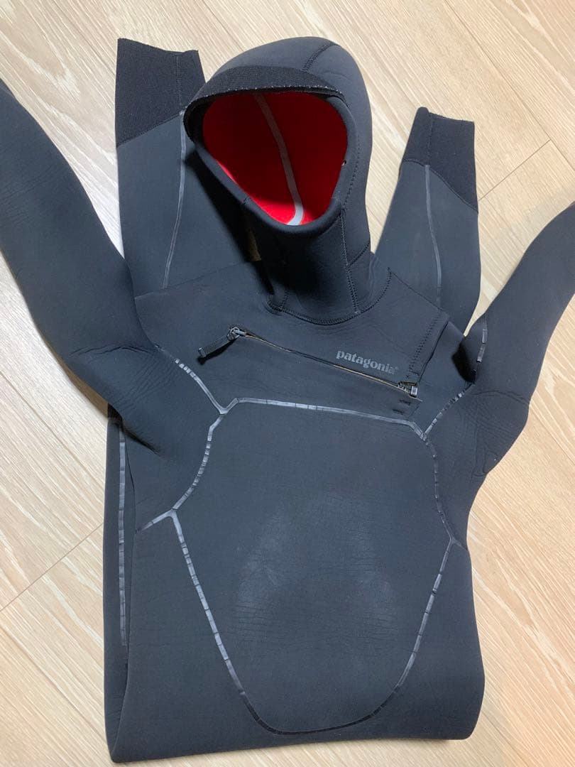 patagonia フード付きウェットスーツ R4 セミドライスーツ　パタゴニア