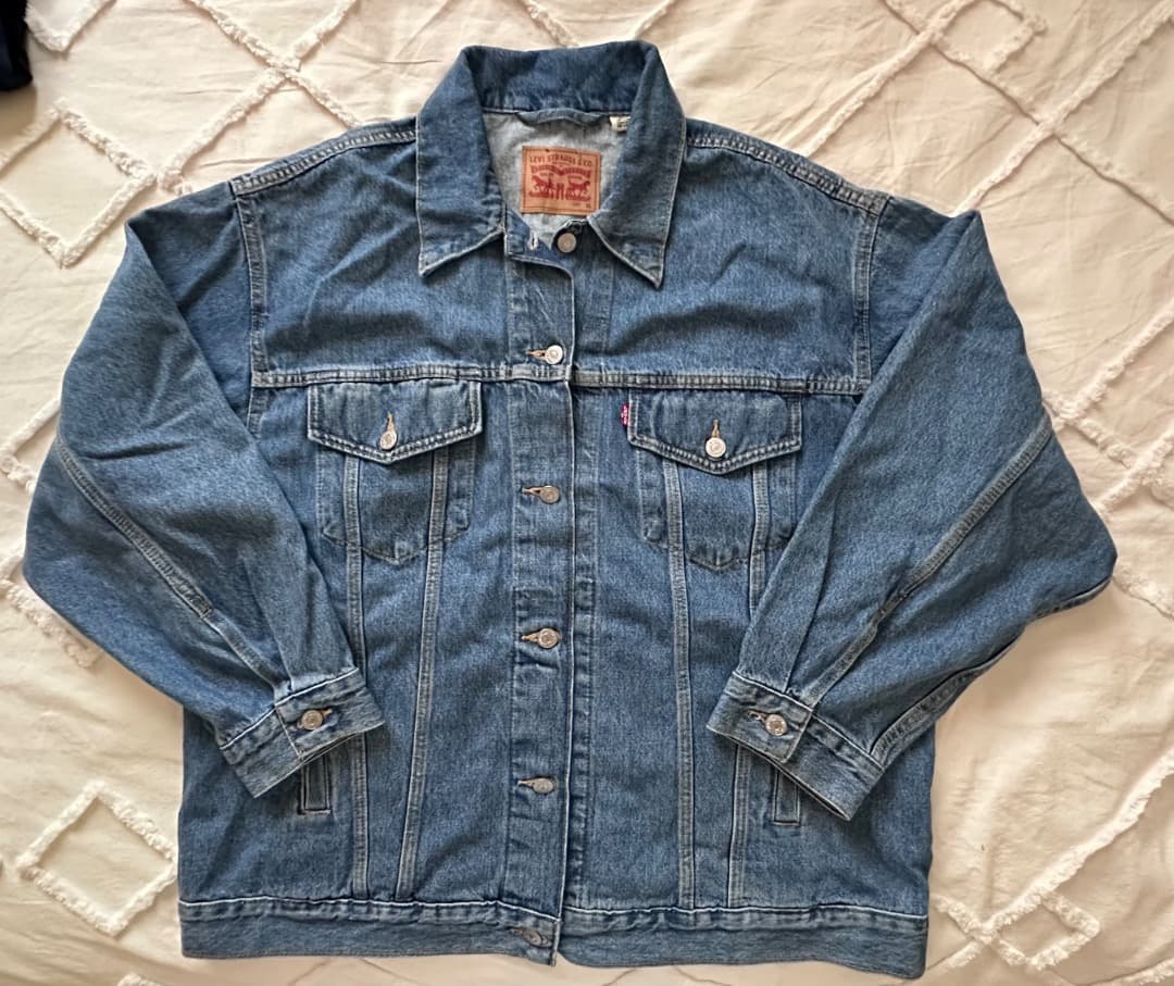Man’s Levi’s jeans jacket XL