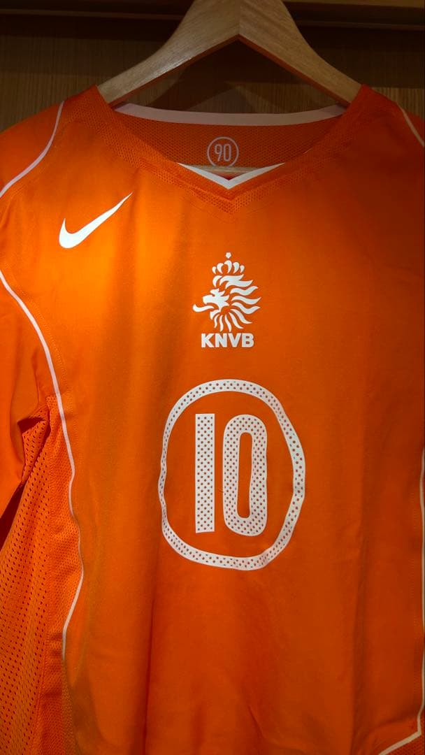 ルート ファンニステルローイオランダ 2004トータル90