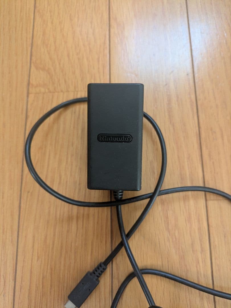 日*1様 Nintendo Switch 本体 コントローラー付 ジャンク