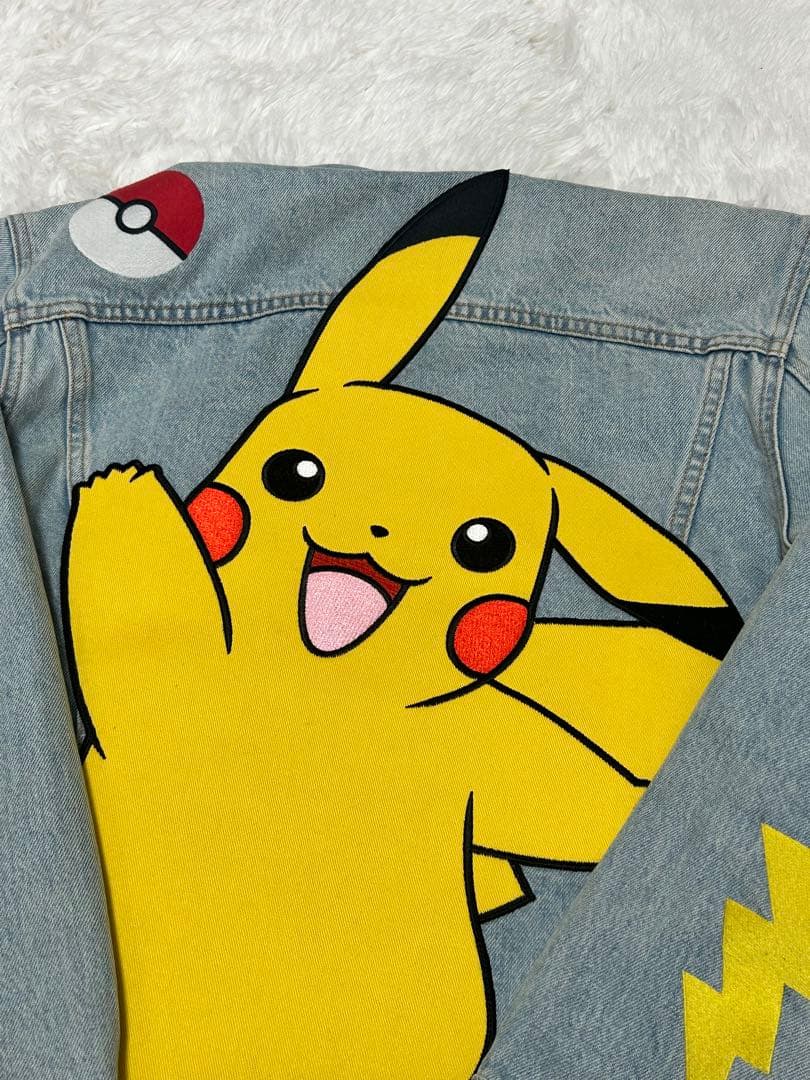 廃盤品　リーバイス　ポケモン　25周年　コラボ　デニム　ジャケット