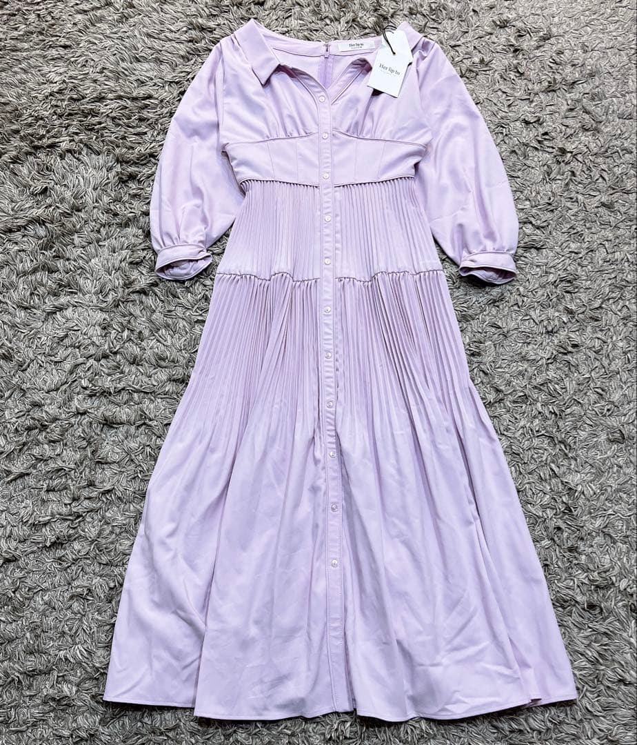紙タグ付き✨ Herlipto Pleated Open Shirt Dress