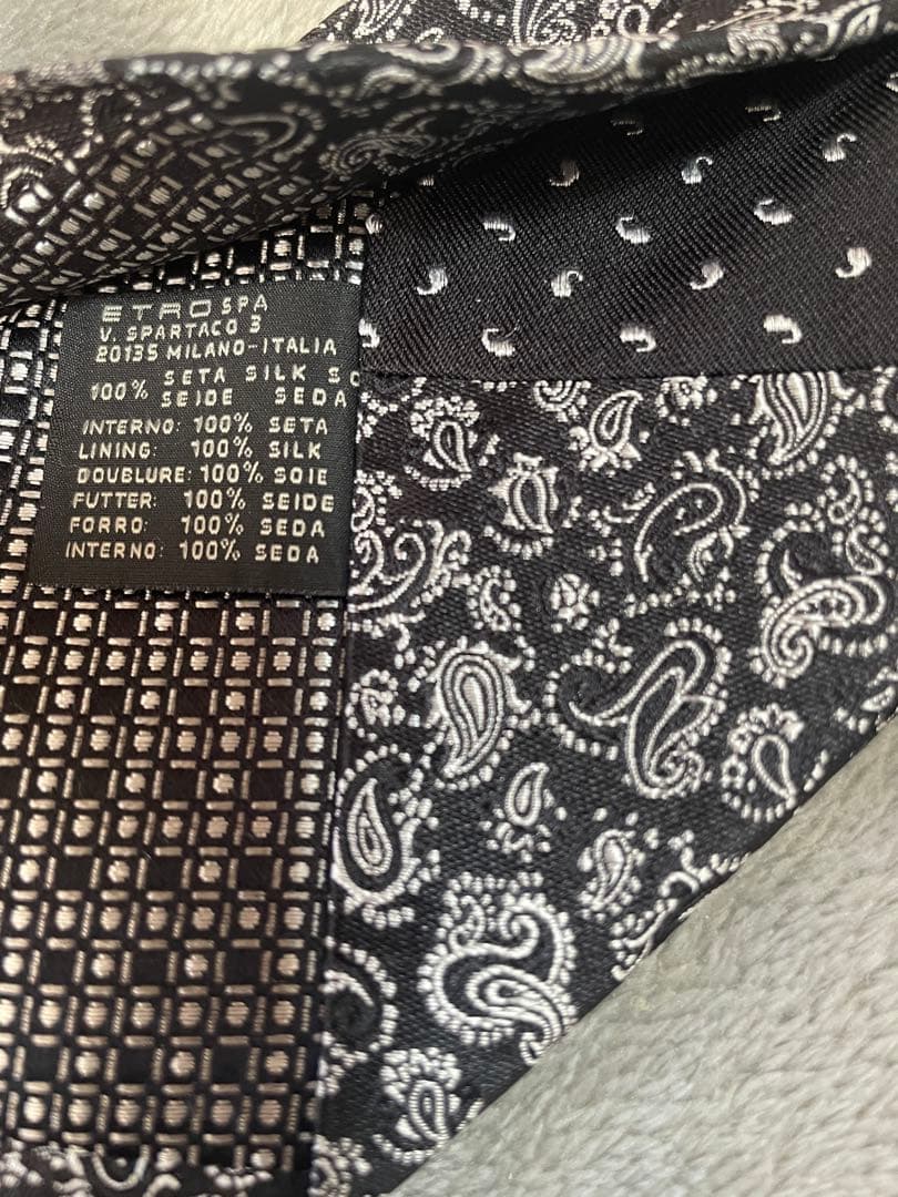 ⭕️【美品／値下げ】ETRO（エトロ）ペイズリー＆ドット柄（シルク100％）