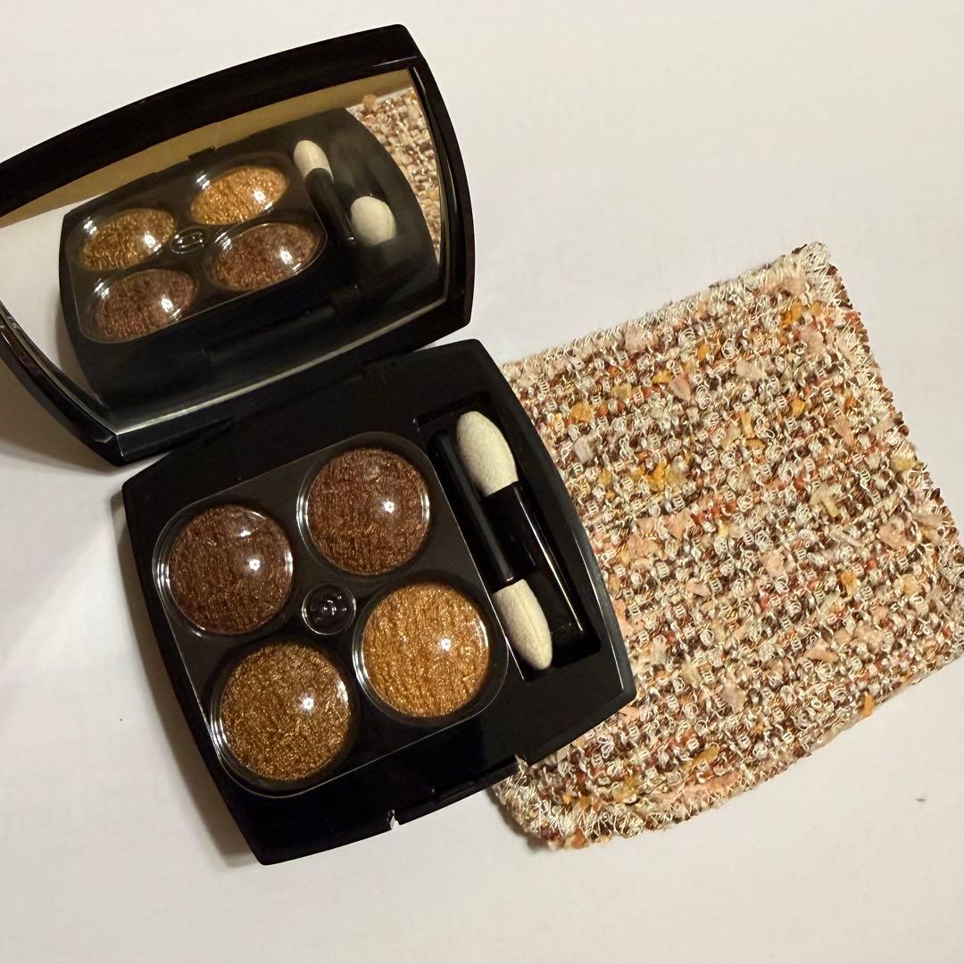 CHANEL レキャトルオンブルツイード　限定版01ツイードキュイブレ