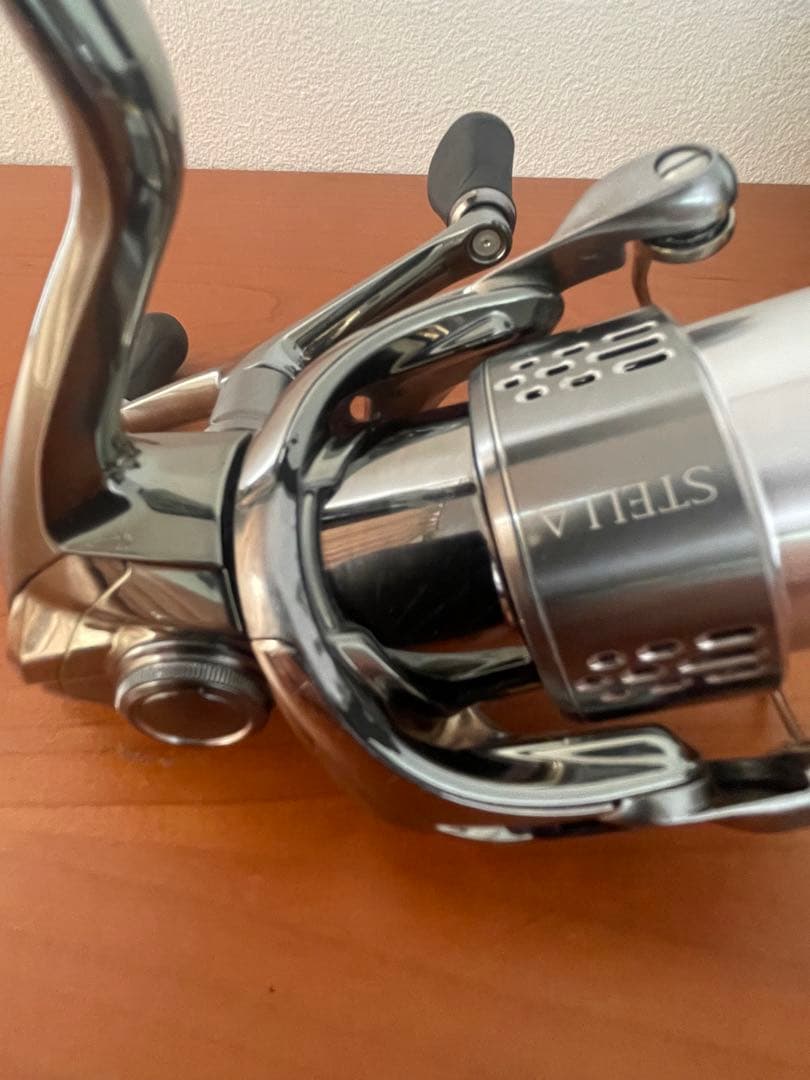 SHIMANO 18ステラ C3000SDHHGスピニングリール