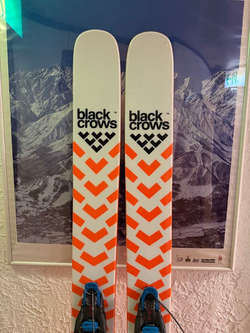 black crows スキー板 Salomon shiftバインディング