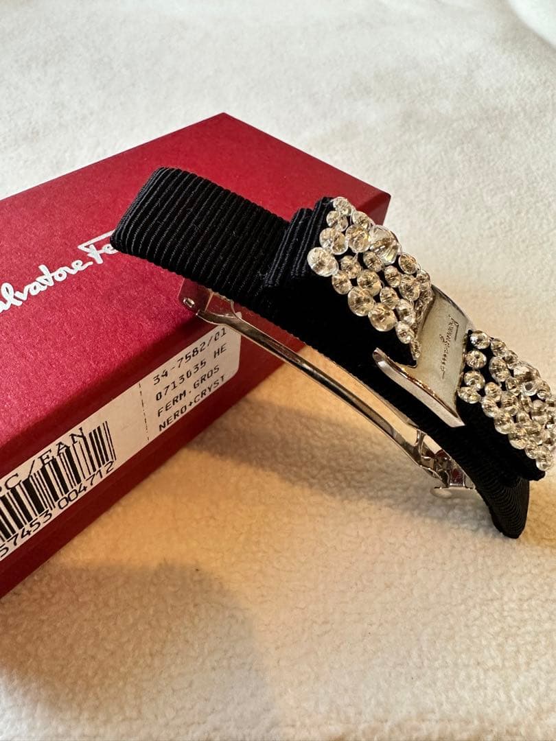 Salvatore Ferragamo◇フェラガモ◇バレッタ　ブラック