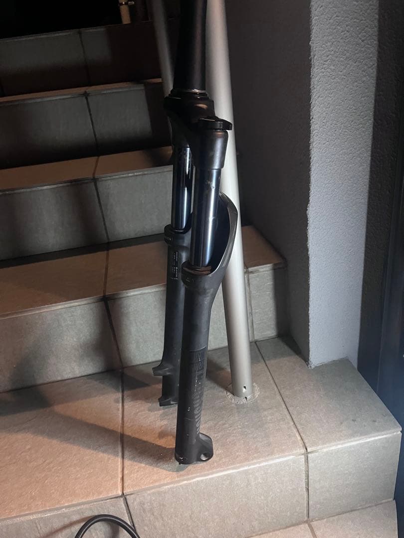 ロックショックス JUDY 120mmストローク 29inch 「ジャンク」