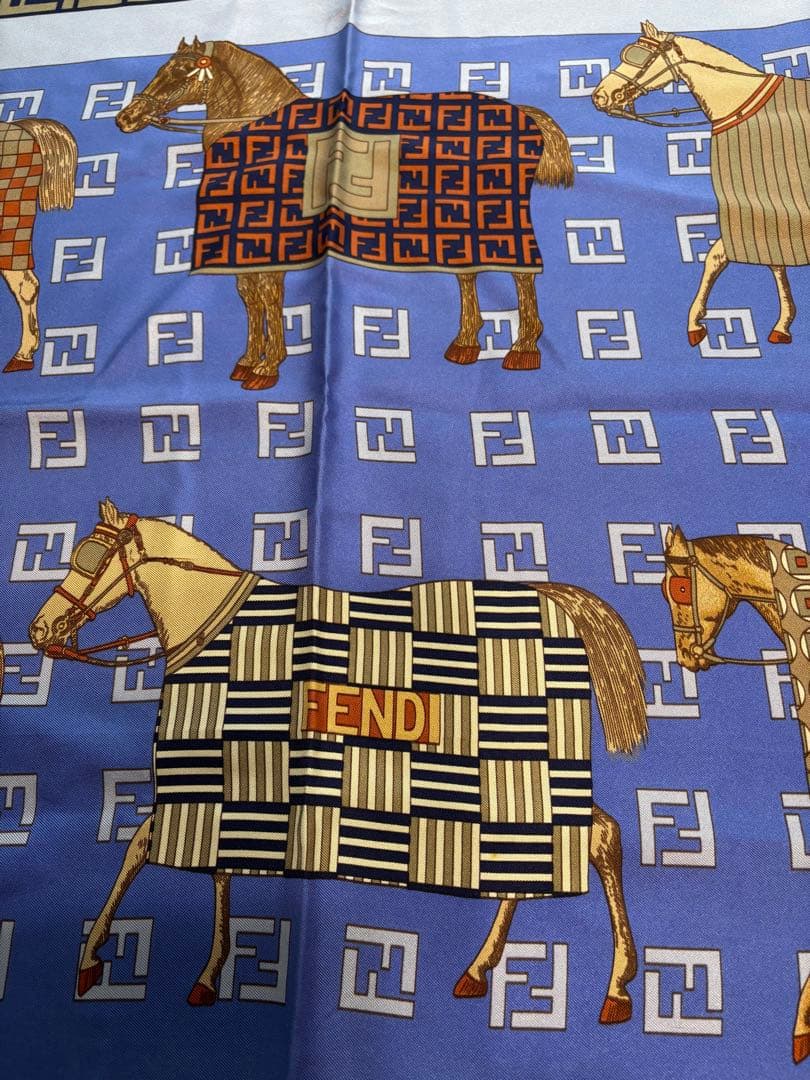 FENDI フェンディ　シルク　大判スカーフ　ブルー系　馬柄